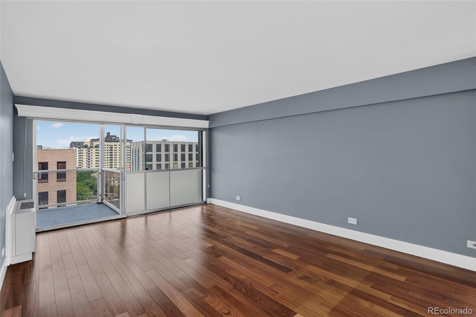 MLS Image #2 for 888 n logan street,denver, Colorado