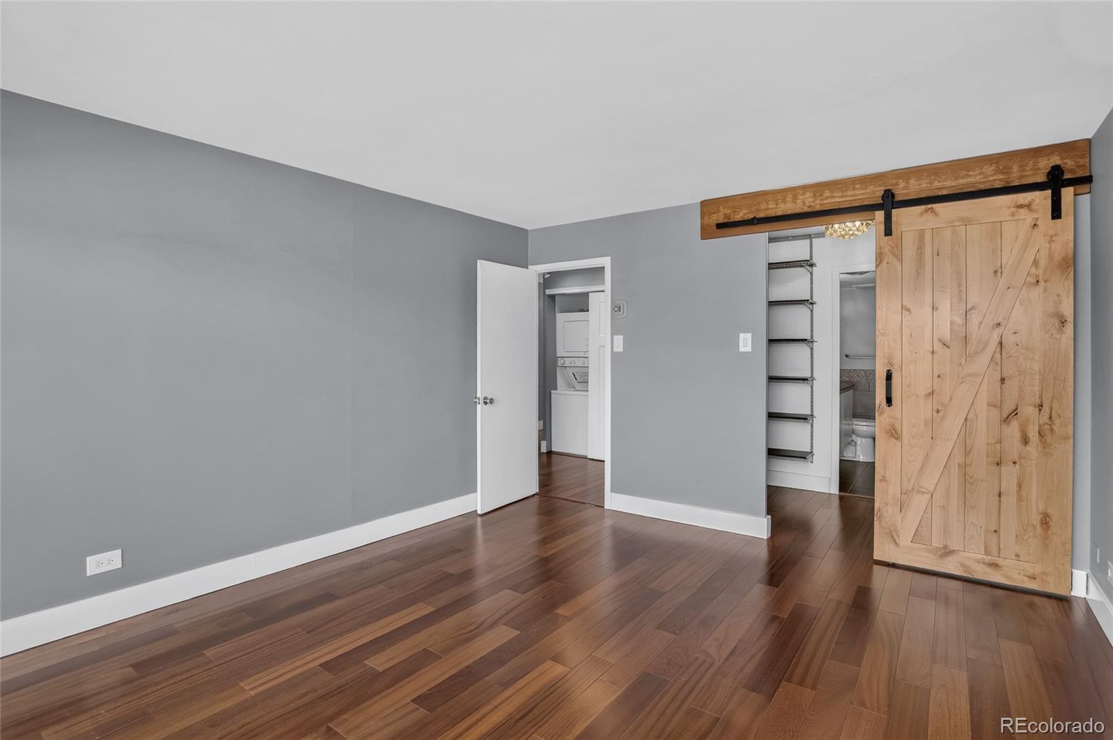 MLS Image #23 for 888 n logan street,denver, Colorado
