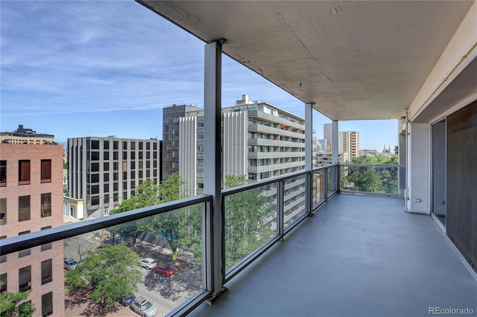MLS Image #4 for 888 n logan street,denver, Colorado