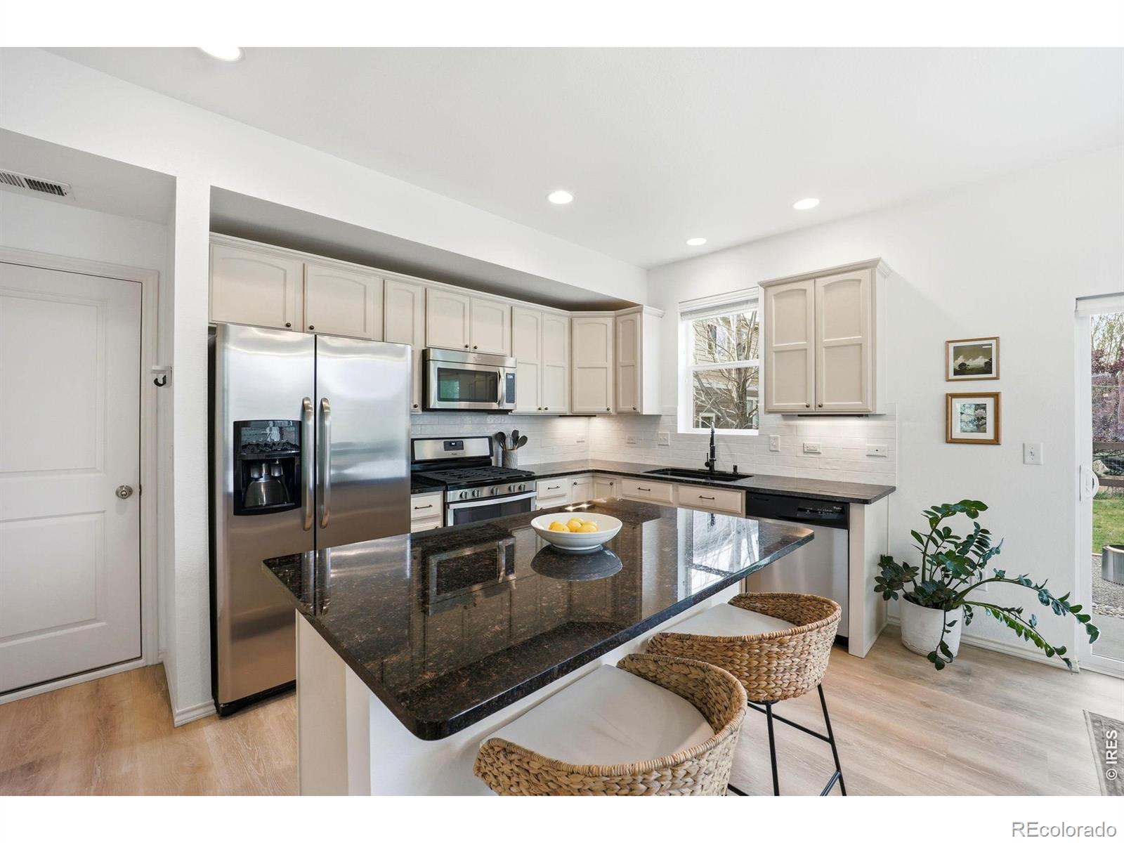 MLS Image #11 for 409  noquet court,fort collins, Colorado