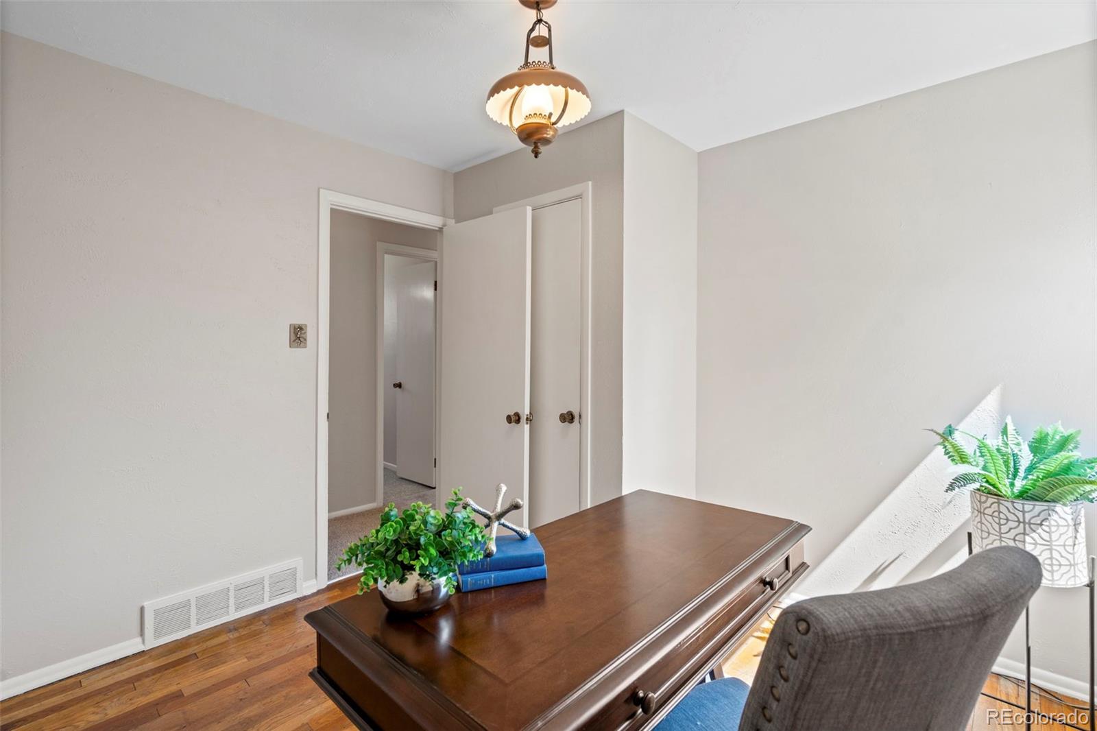 MLS Image #25 for 1245 s grape street,denver, Colorado