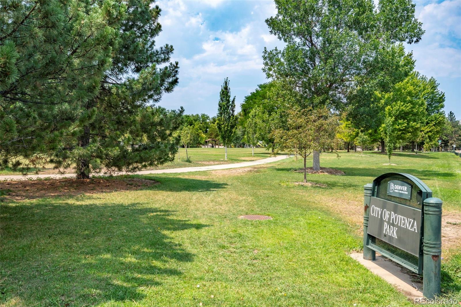 MLS Image #42 for 1245 s grape street,denver, Colorado