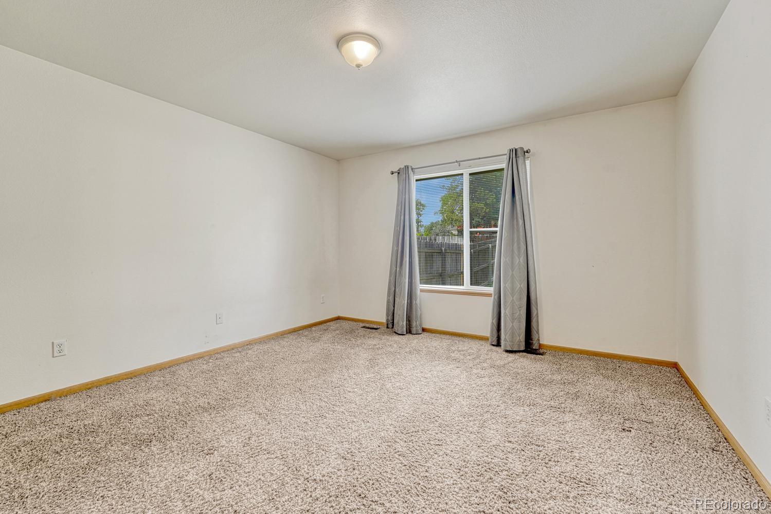 MLS Image #22 for 1112  country acres court,johnstown, Colorado