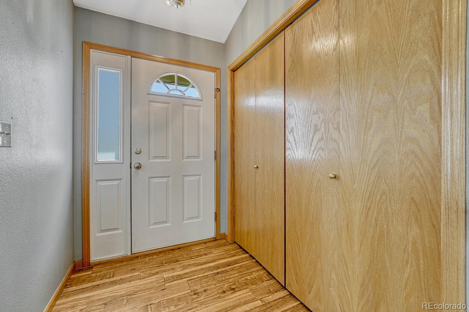 MLS Image #3 for 1112  country acres court,johnstown, Colorado