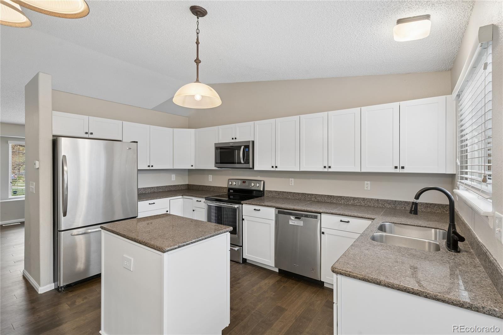 MLS Image #8 for 10606  hyacinth court,highlands ranch, Colorado