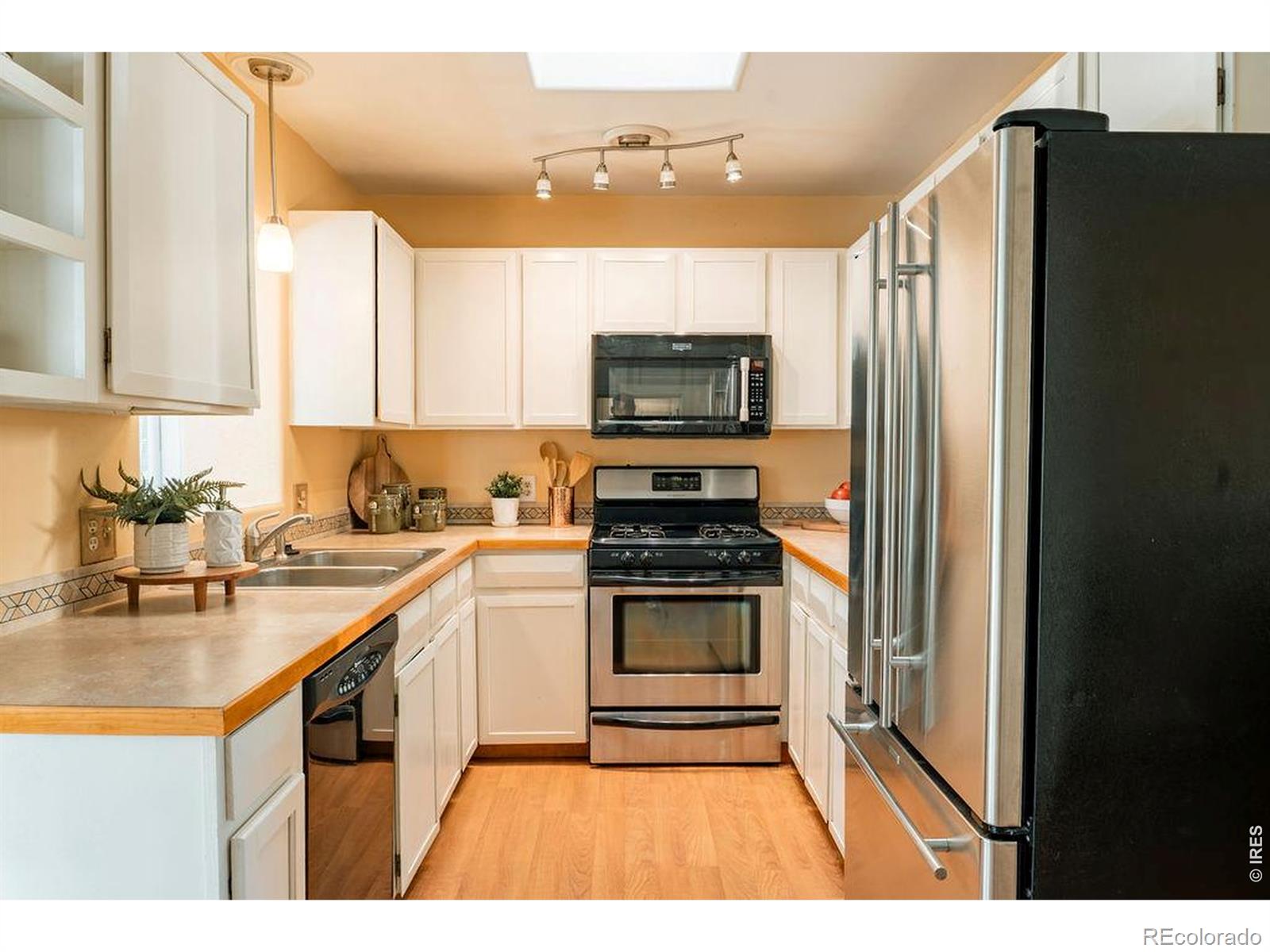 MLS Image #9 for 522 s bryan avenue,fort collins, Colorado