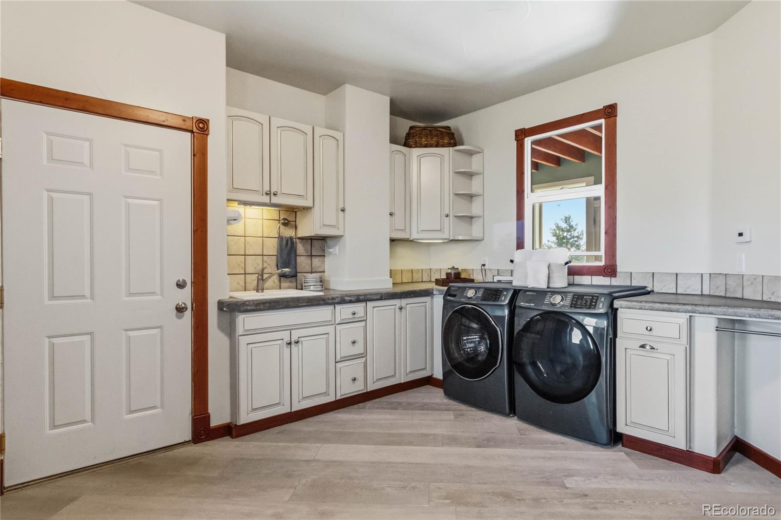 MLS Image #19 for 8124 s ireland way,aurora, Colorado