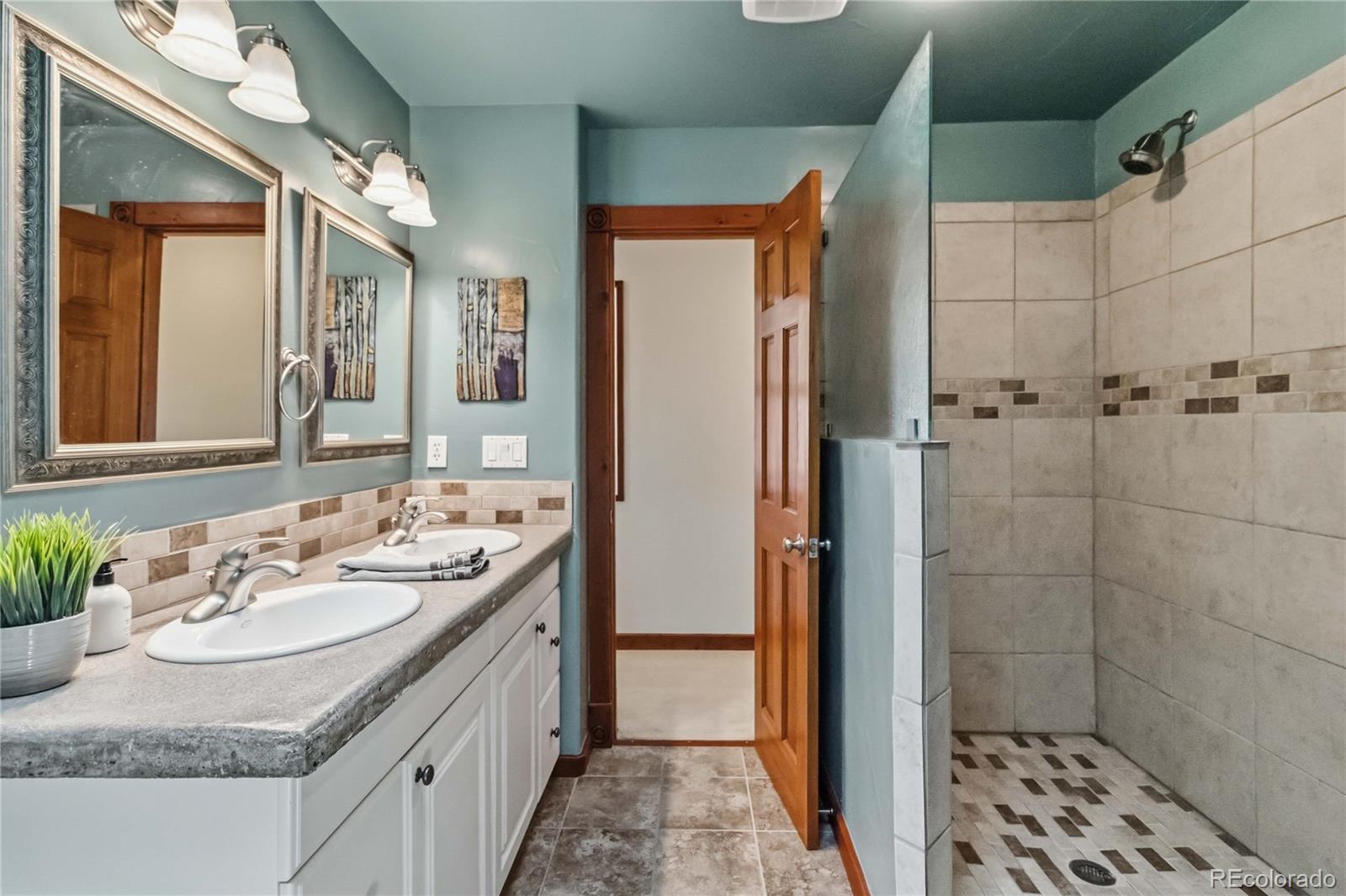 MLS Image #36 for 8124 s ireland way,aurora, Colorado