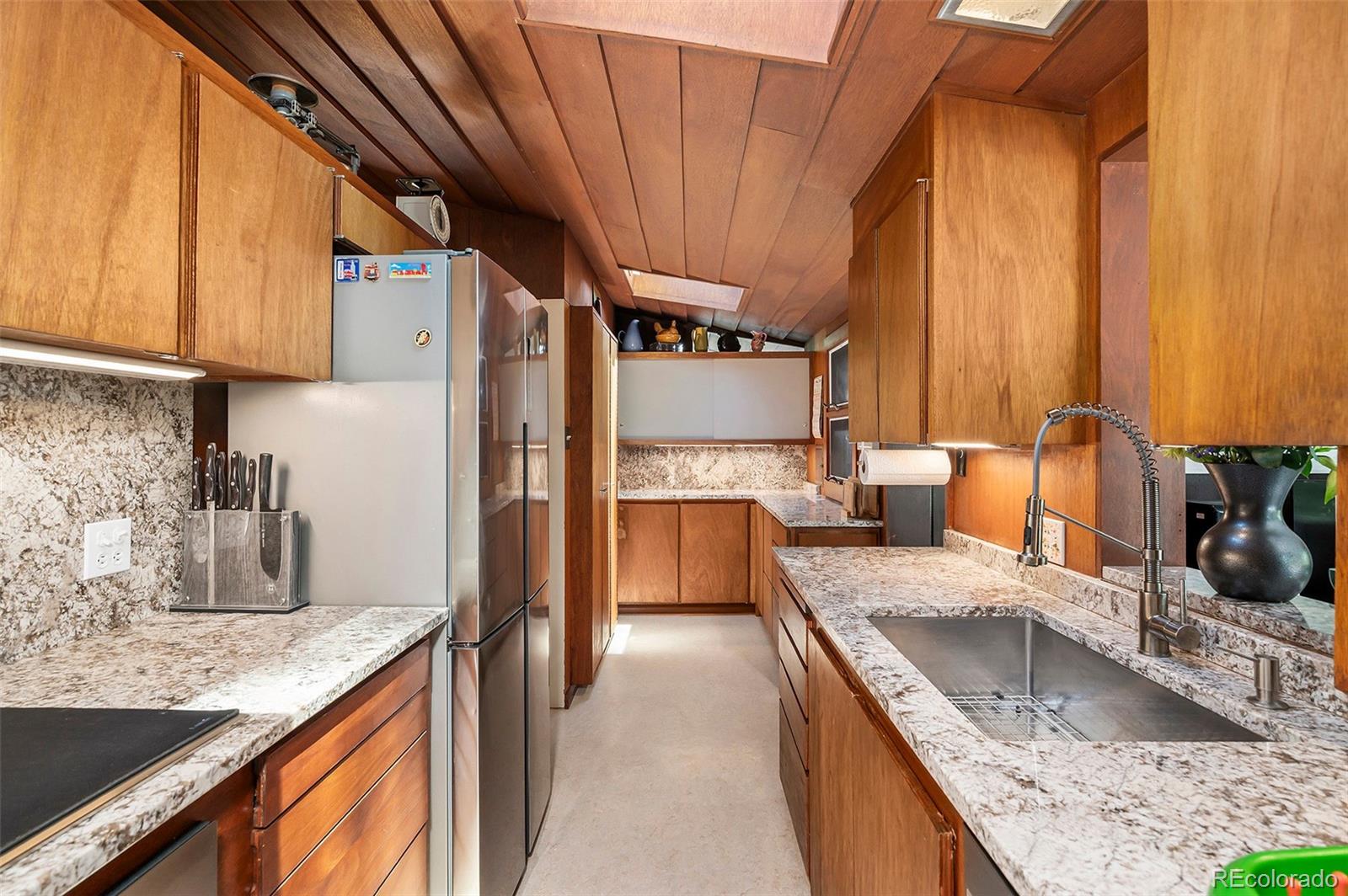 MLS Image #18 for 1420 e cornell avenue,englewood, Colorado
