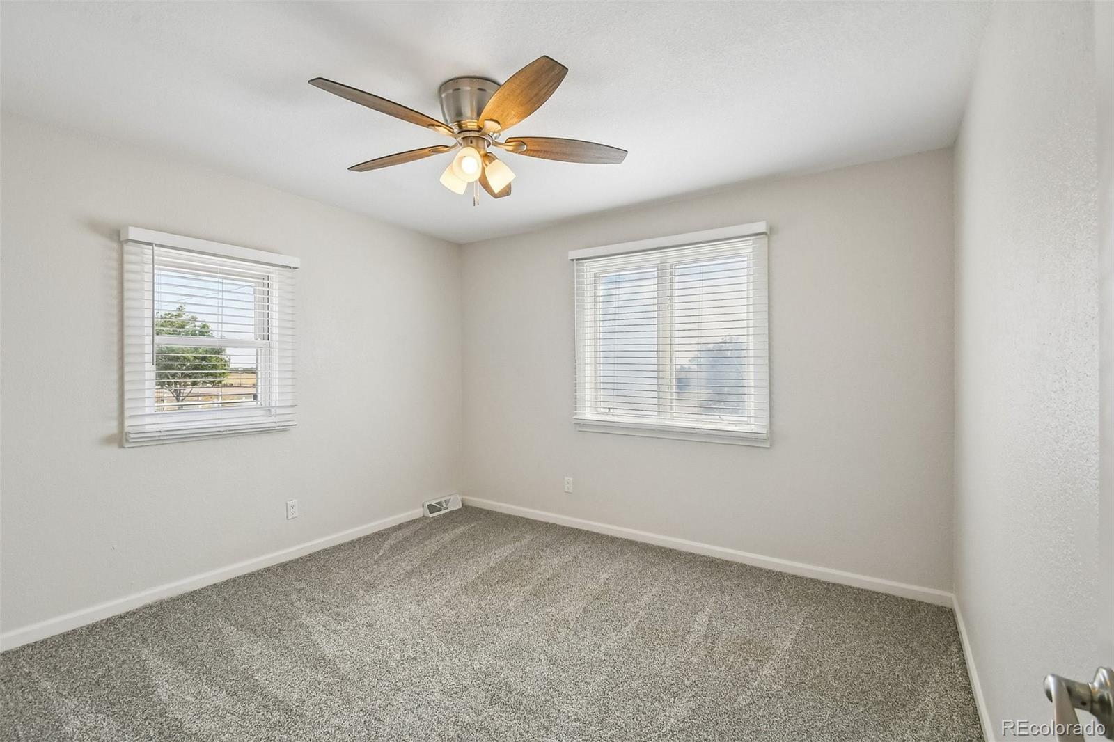 MLS Image #14 for 5523  county road 37 ,fort lupton, Colorado