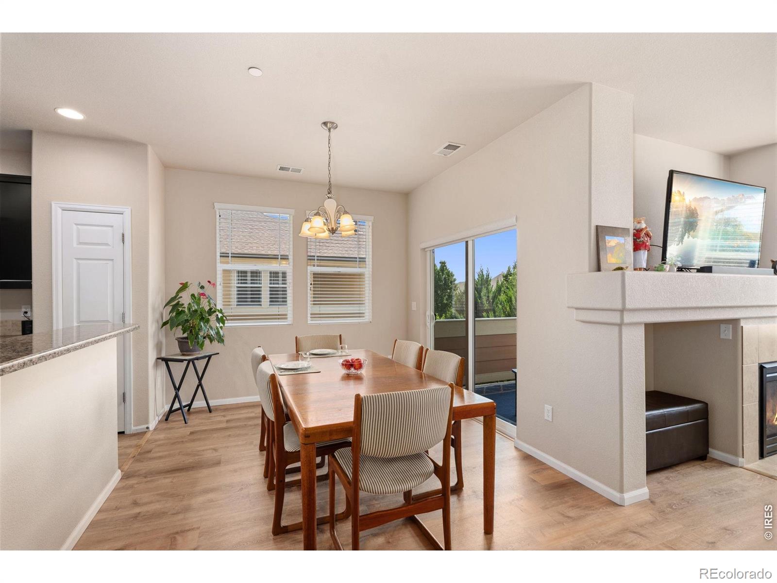 MLS Image #8 for 5120  southern cross lane,fort collins, Colorado