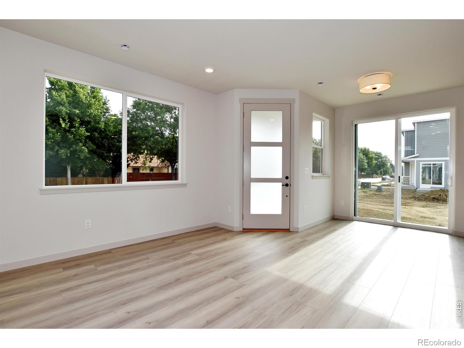 MLS Image #6 for 533 s 10th street,berthoud, Colorado