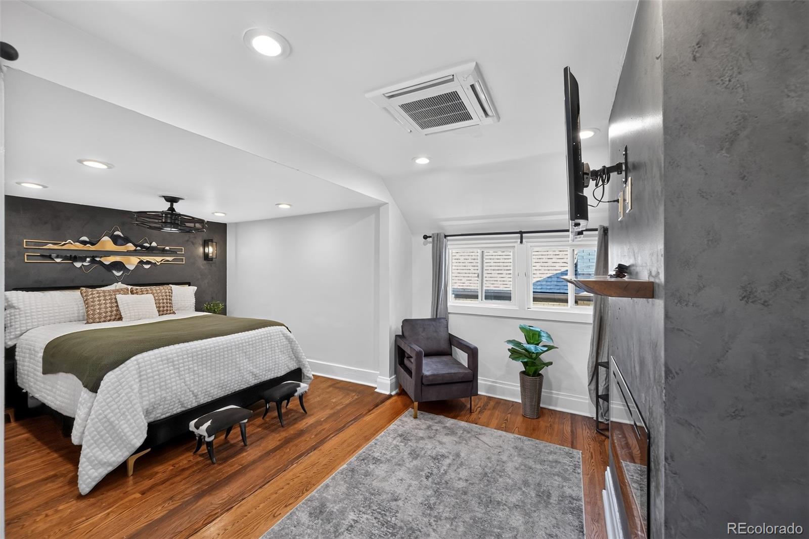MLS Image #13 for 2551 w 34th avenue,denver, Colorado