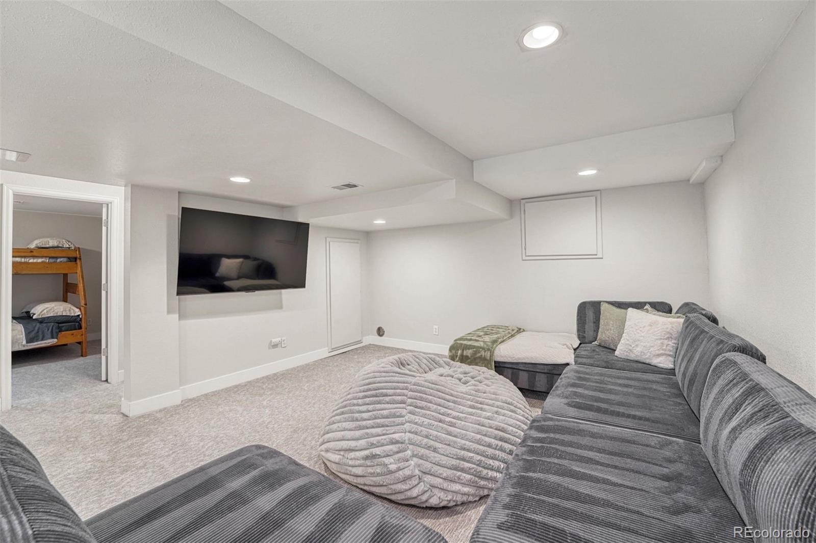 MLS Image #35 for 2522 w 108th place,denver, Colorado