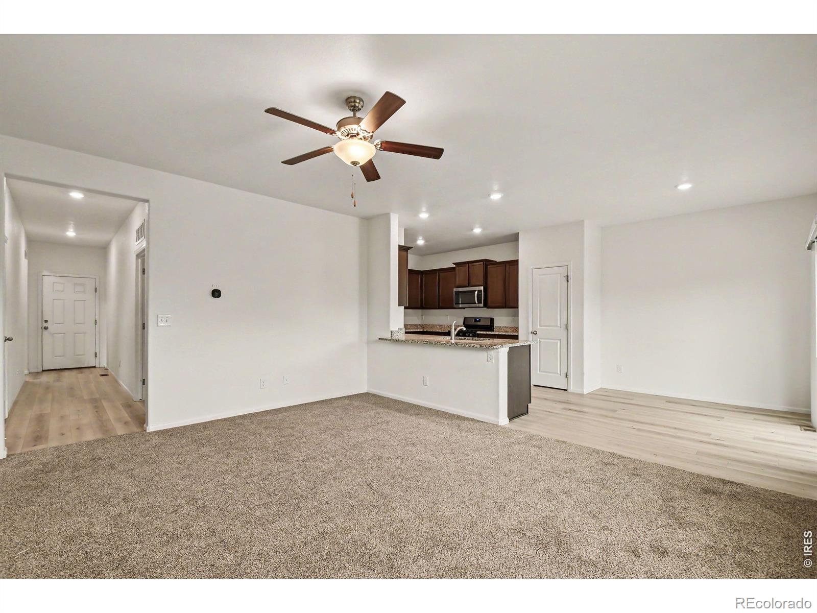 MLS Image #3 for 407  keene place,keenesburg, Colorado