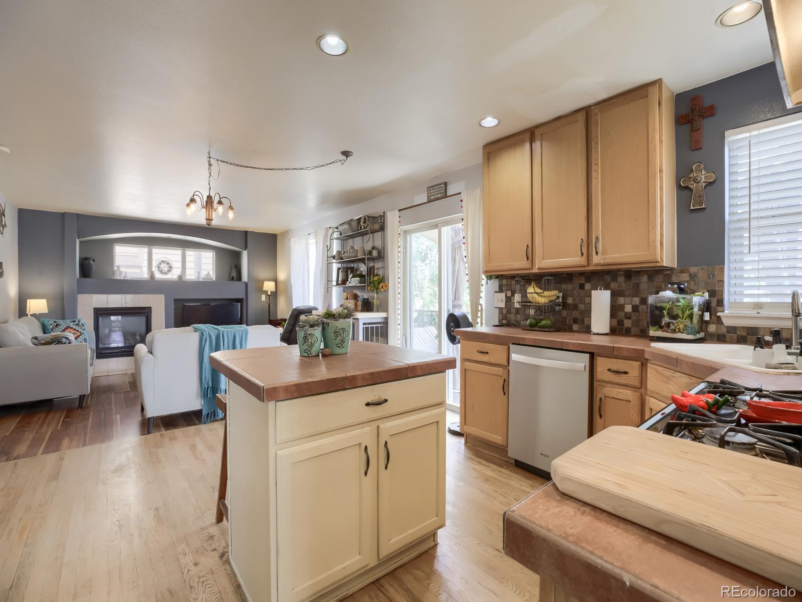 MLS Image #7 for 565  arbor drive,lafayette, Colorado