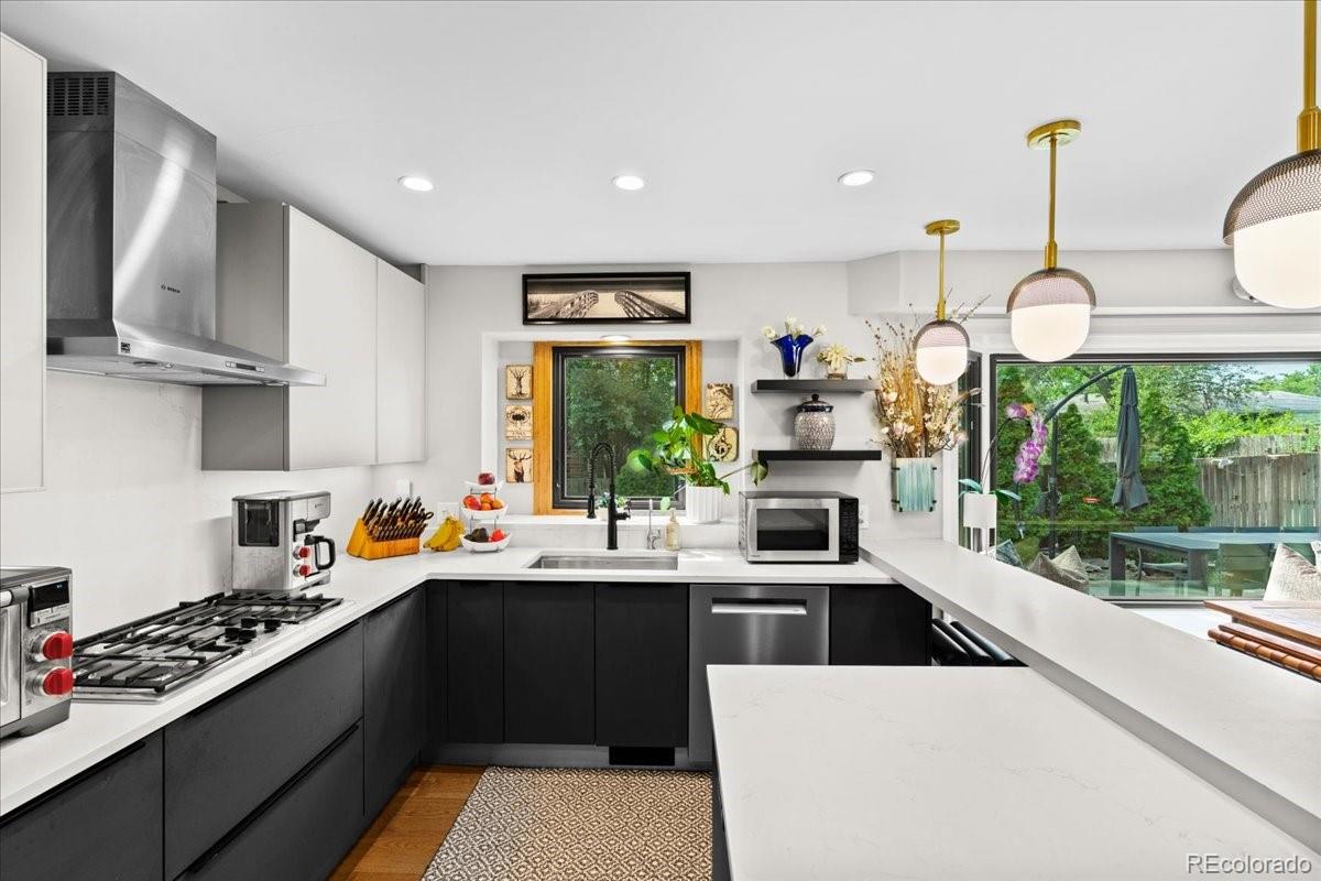 MLS Image #22 for 2011 s gray drive,lakewood, Colorado