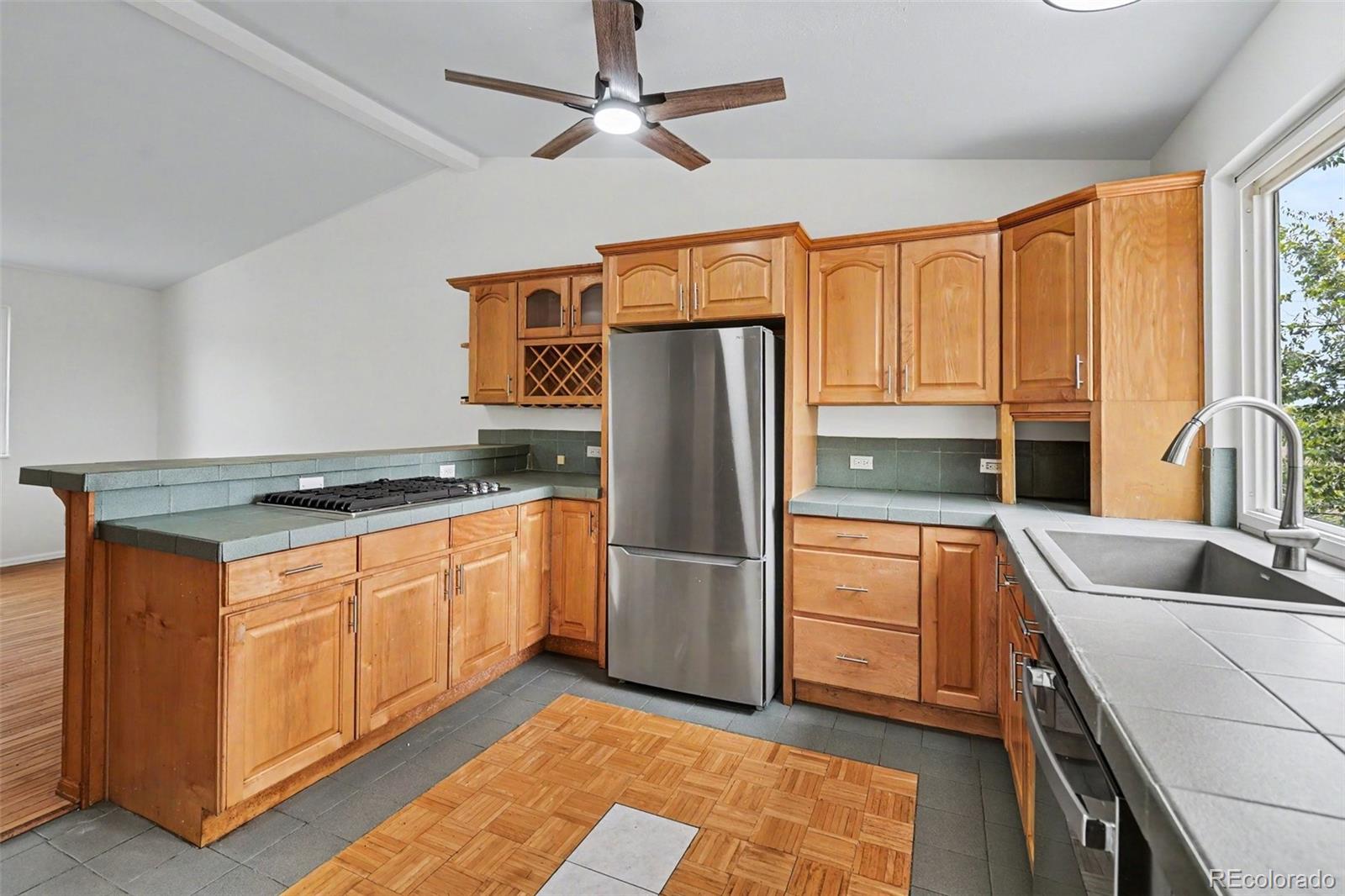 MLS Image #3 for 4227 s uravan street,aurora, Colorado