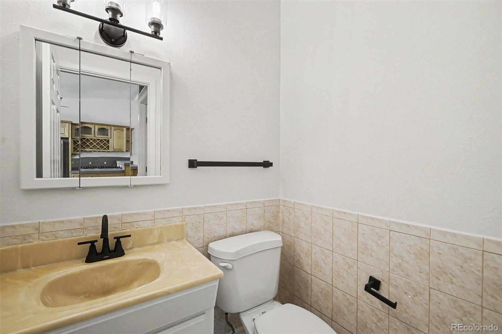 MLS Image #8 for 4227 s uravan street,aurora, Colorado