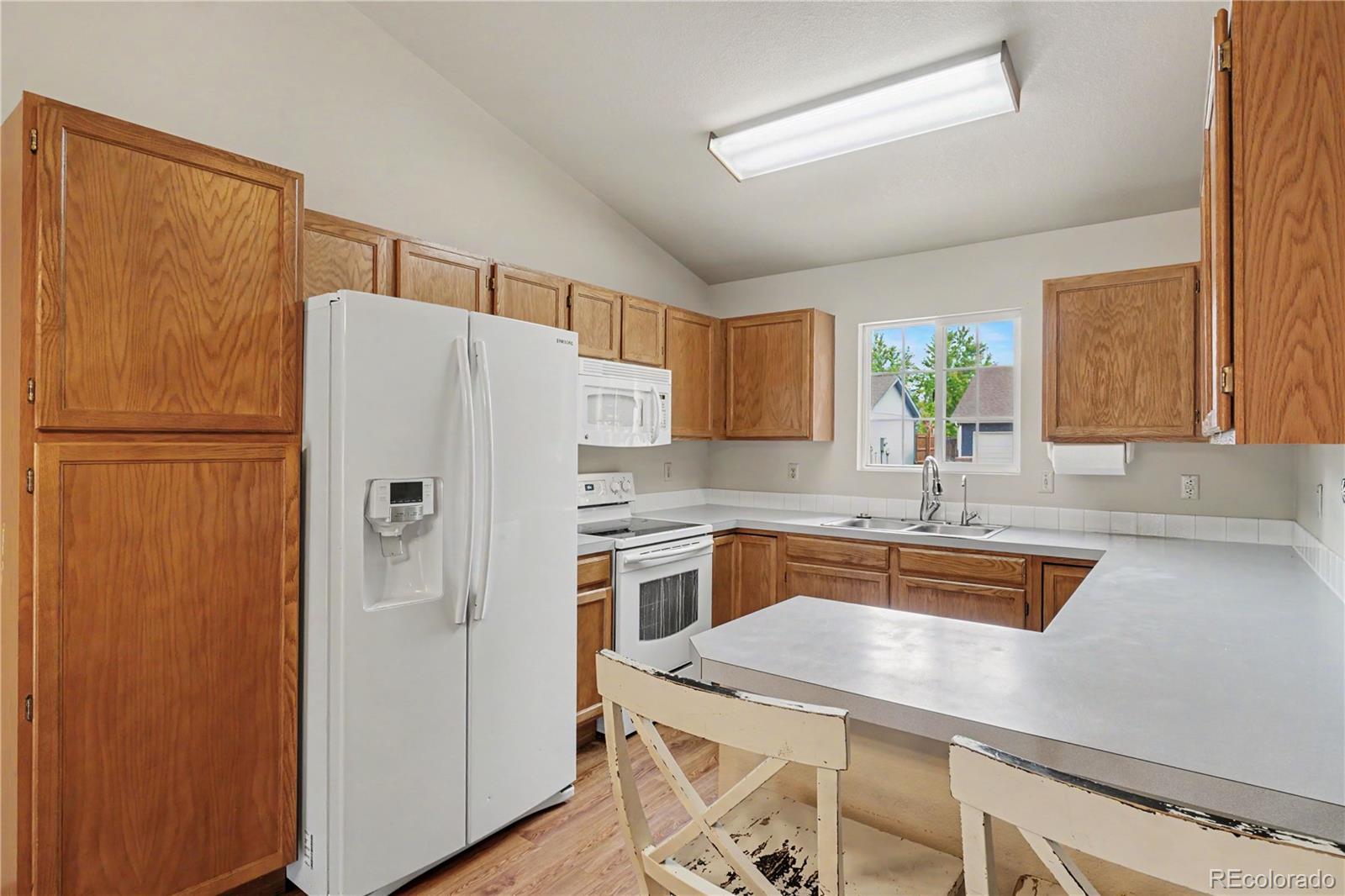 MLS Image #3 for 390 e 48th street,loveland, Colorado