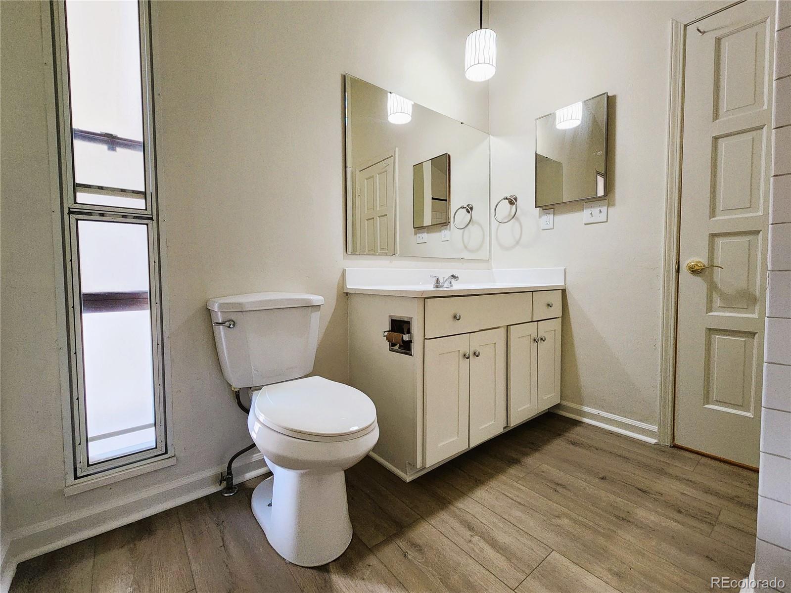 MLS Image #20 for 4640 s akron street,englewood, Colorado