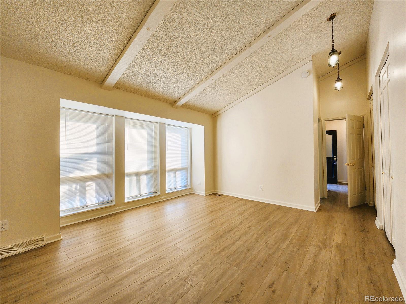 MLS Image #23 for 4640 s akron street,englewood, Colorado