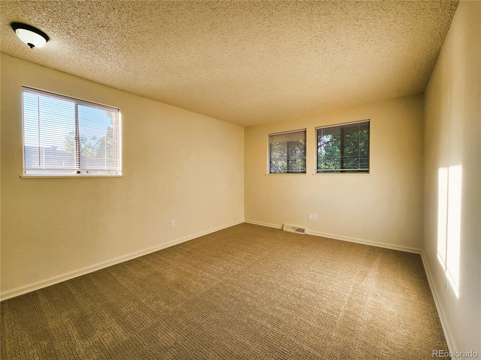 MLS Image #29 for 4640 s akron street,englewood, Colorado