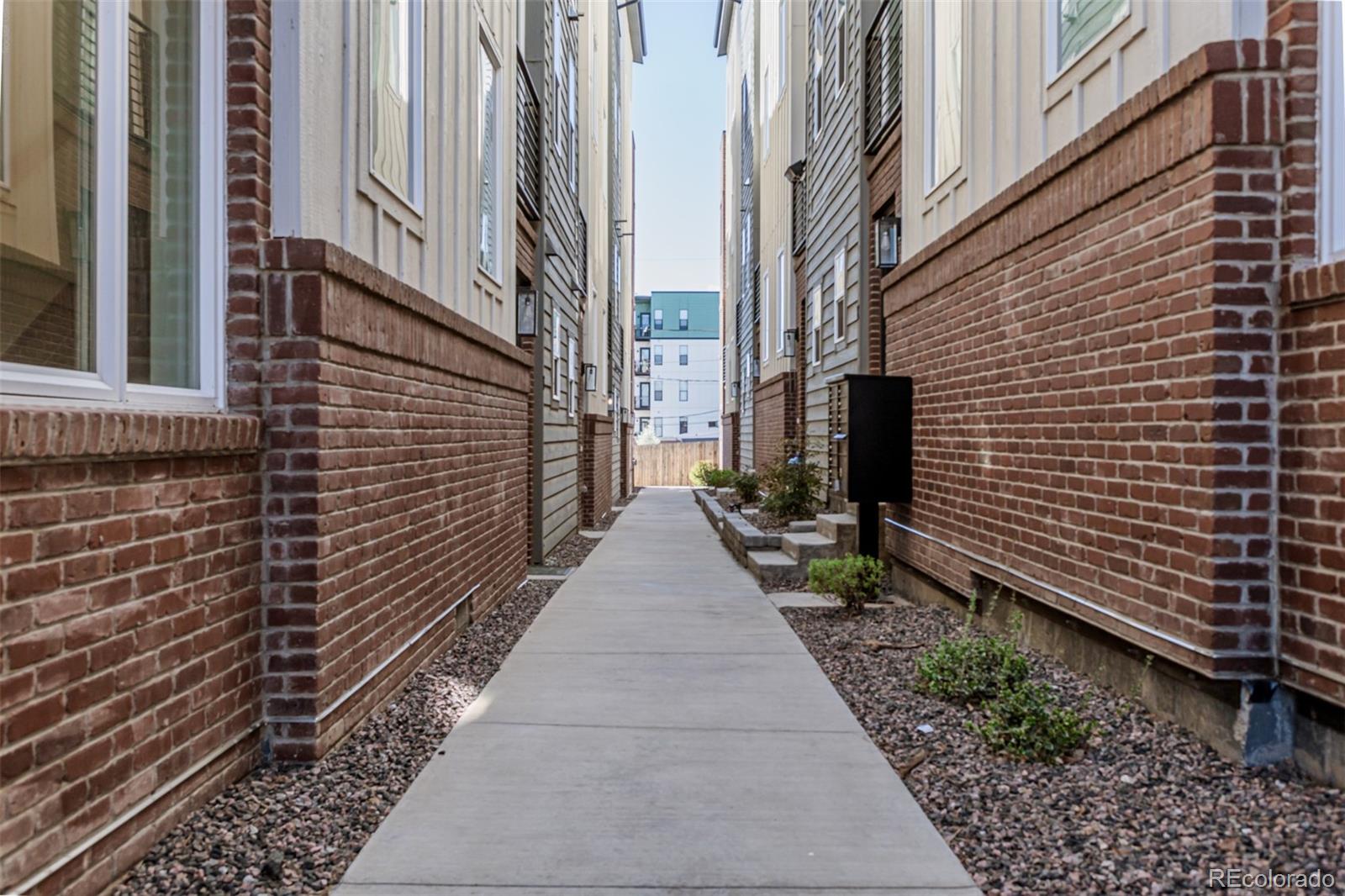 MLS Image #21 for 3511 s marion street,englewood, Colorado