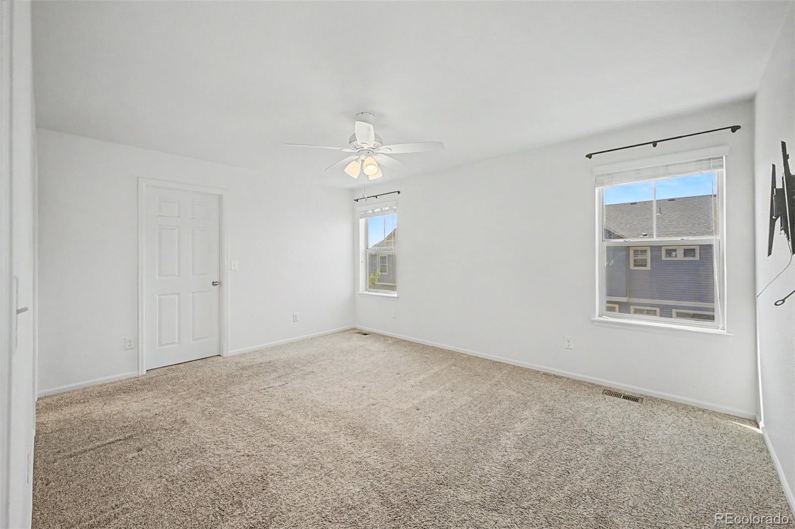 MLS Image #15 for 10537  racine way,commerce city, Colorado