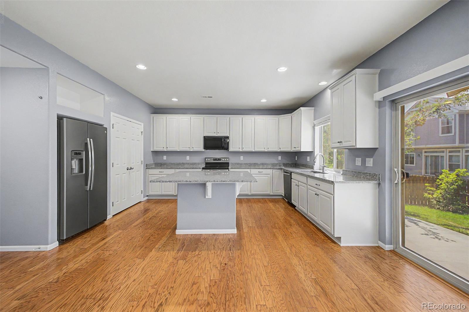 MLS Image #9 for 10537  racine way,commerce city, Colorado