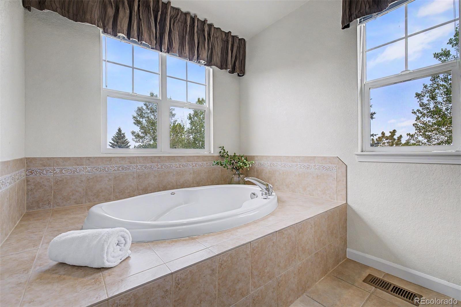 MLS Image #33 for 7318 s millbrook street,aurora, Colorado