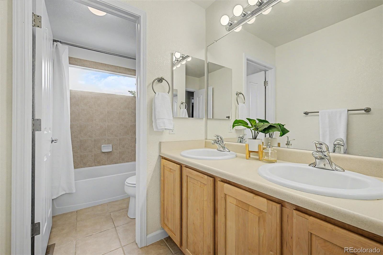MLS Image #36 for 7318 s millbrook street,aurora, Colorado
