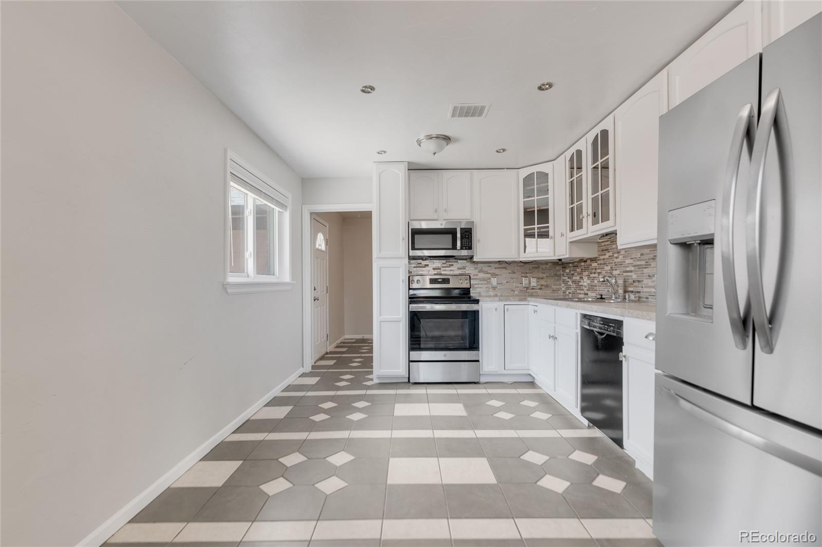 MLS Image #10 for 1560  pueblo court,thornton, Colorado