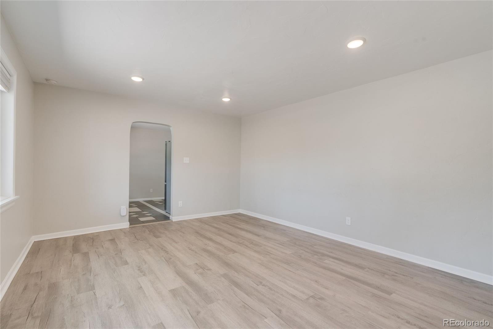 MLS Image #5 for 1560  pueblo court,thornton, Colorado