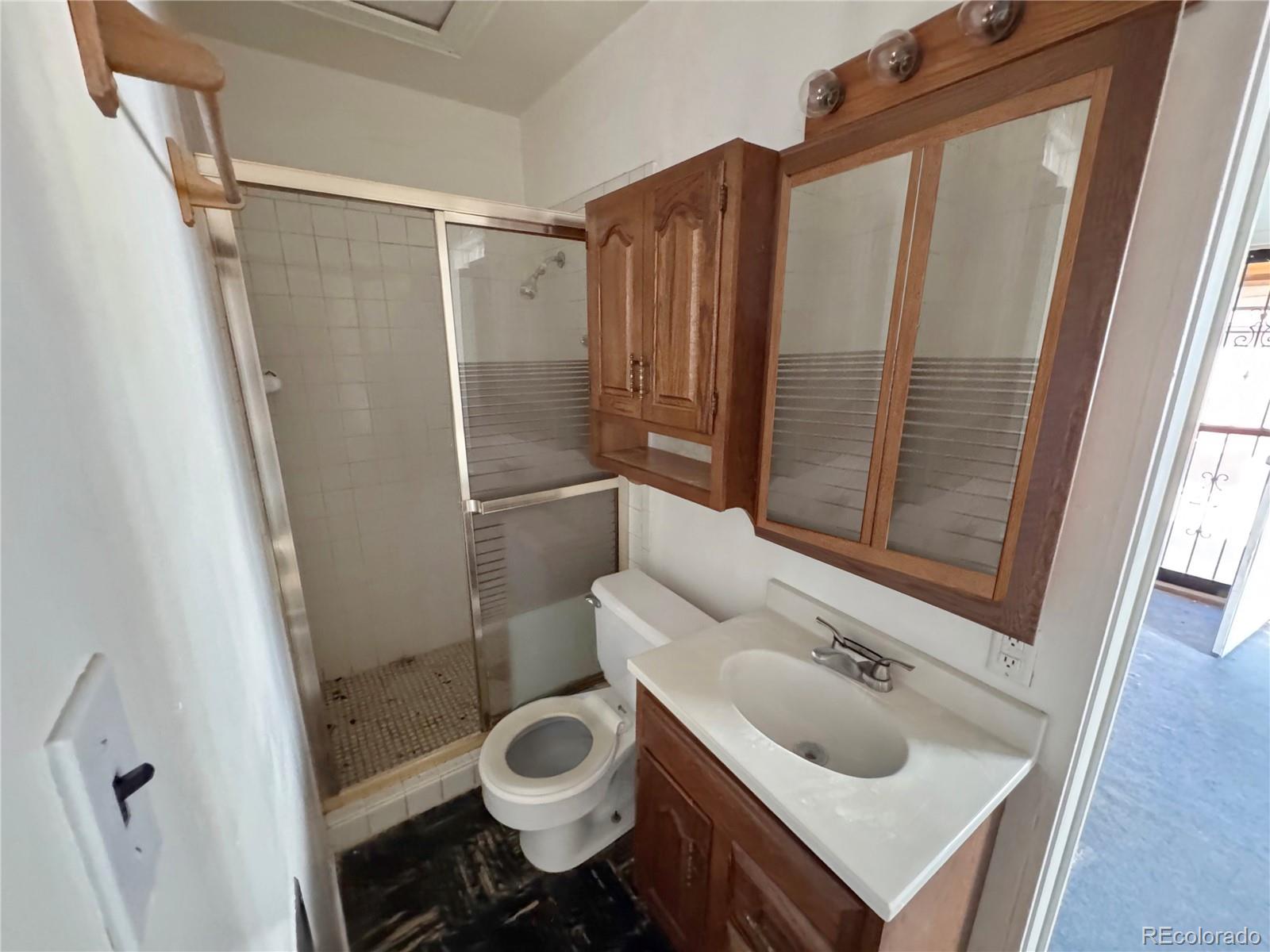 MLS Image #7 for 9371  nagel drive,denver, Colorado