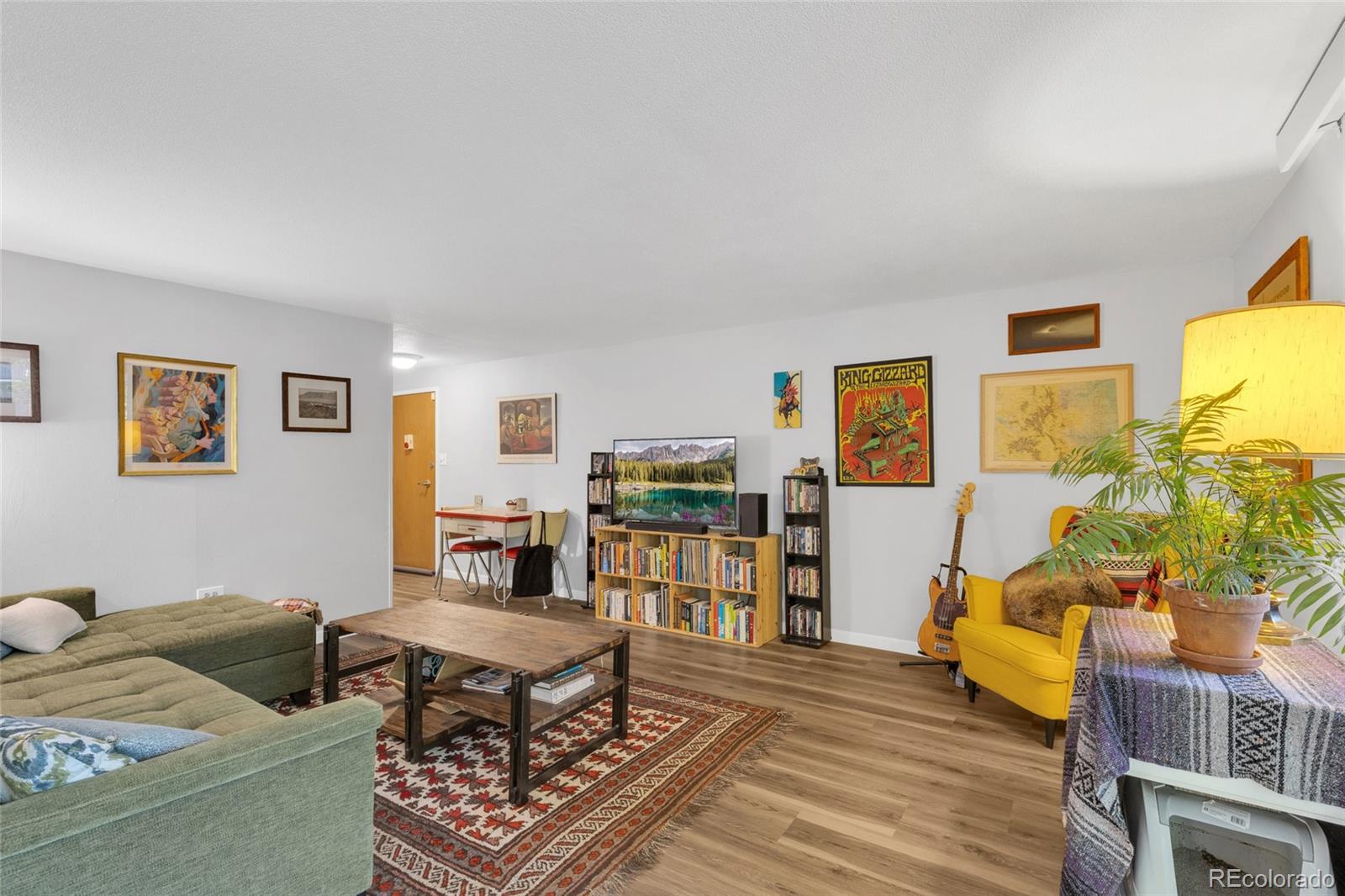 MLS Image #3 for 1085 n lafayette street 204,denver, Colorado