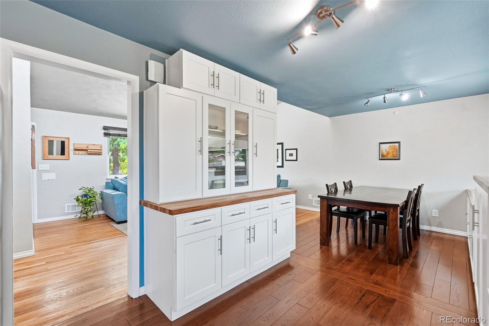 MLS Image #15 for 3233  troy street,aurora, Colorado