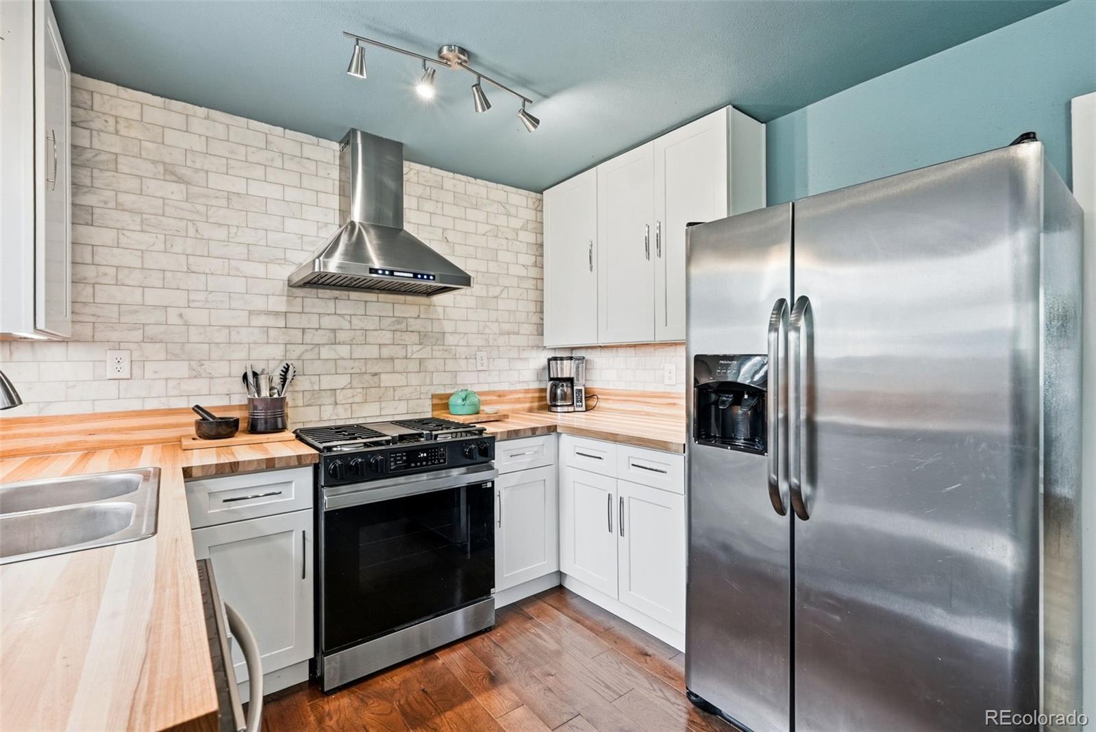 MLS Image #18 for 3233  troy street,aurora, Colorado