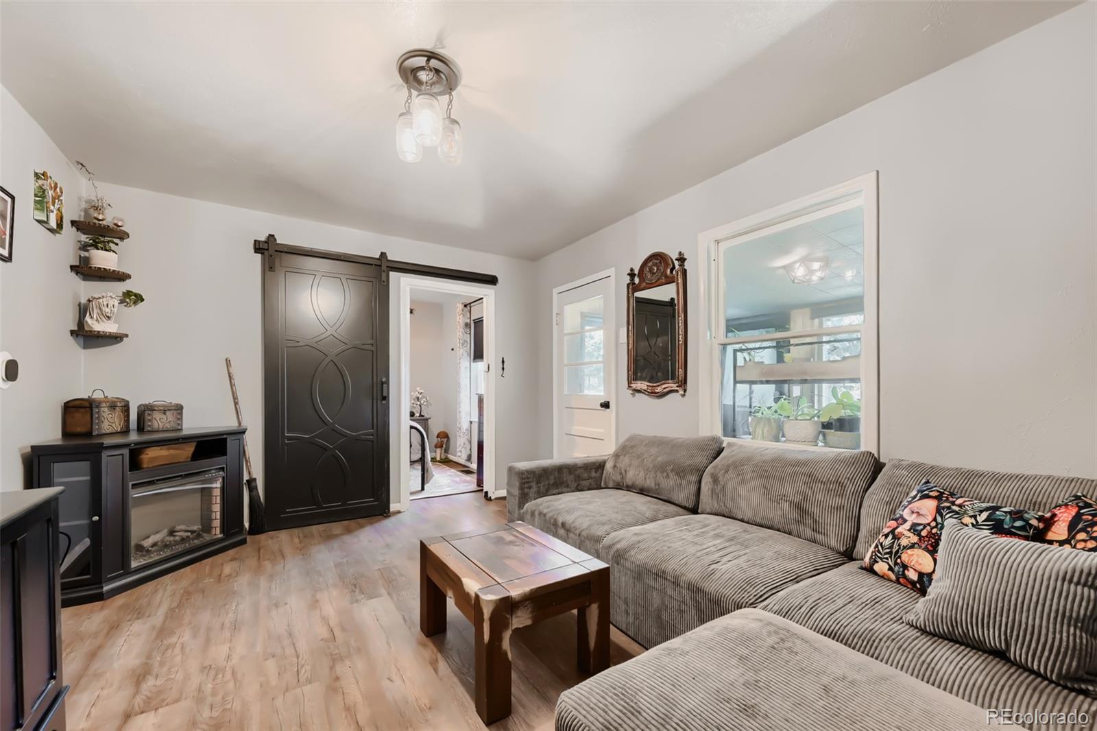 MLS Image #4 for 406 e emma street,lafayette, Colorado