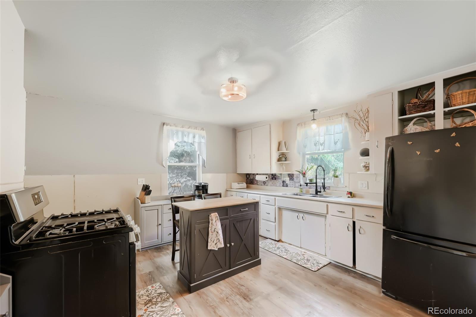 MLS Image #5 for 406 e emma street,lafayette, Colorado
