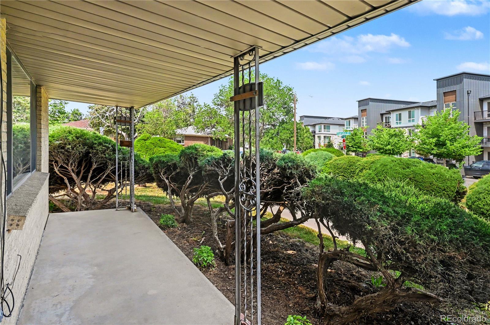 MLS Image #3 for 2398  oakland street,aurora, Colorado