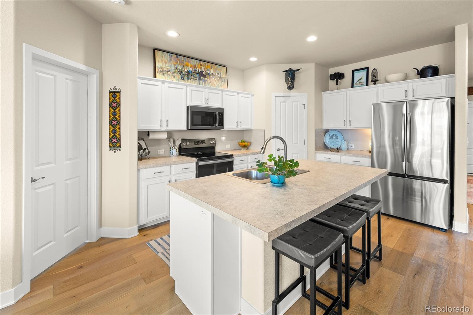 MLS Image #2 for 333  lemonade drive,berthoud, Colorado