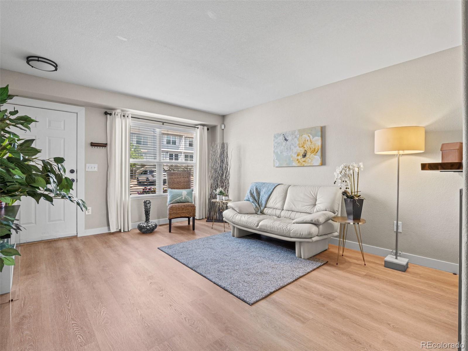 MLS Image #3 for 1954  oakcrest circle,castle rock, Colorado