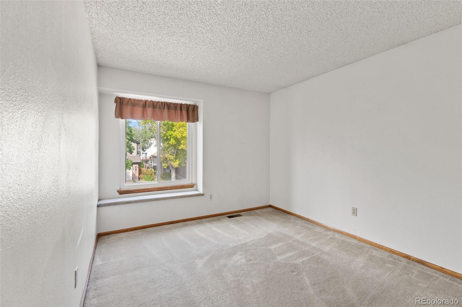 MLS Image #27 for 5638 s youngfield way,littleton, Colorado