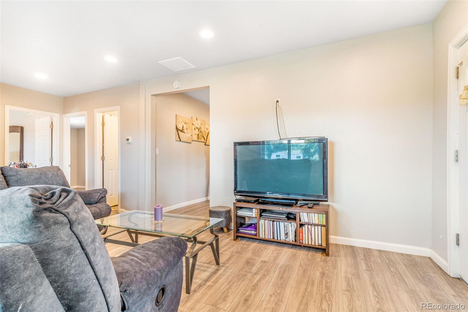 MLS Image #10 for 3835 w 3rd avenue,denver, Colorado