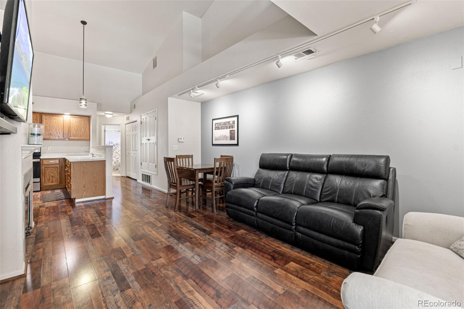 MLS Image #4 for 18611 e water drive e,aurora, Colorado