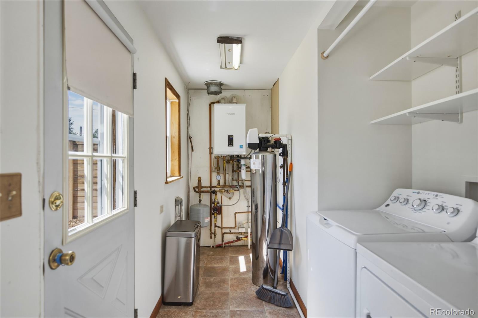 MLS Image #16 for 1145 s vrain street,denver, Colorado