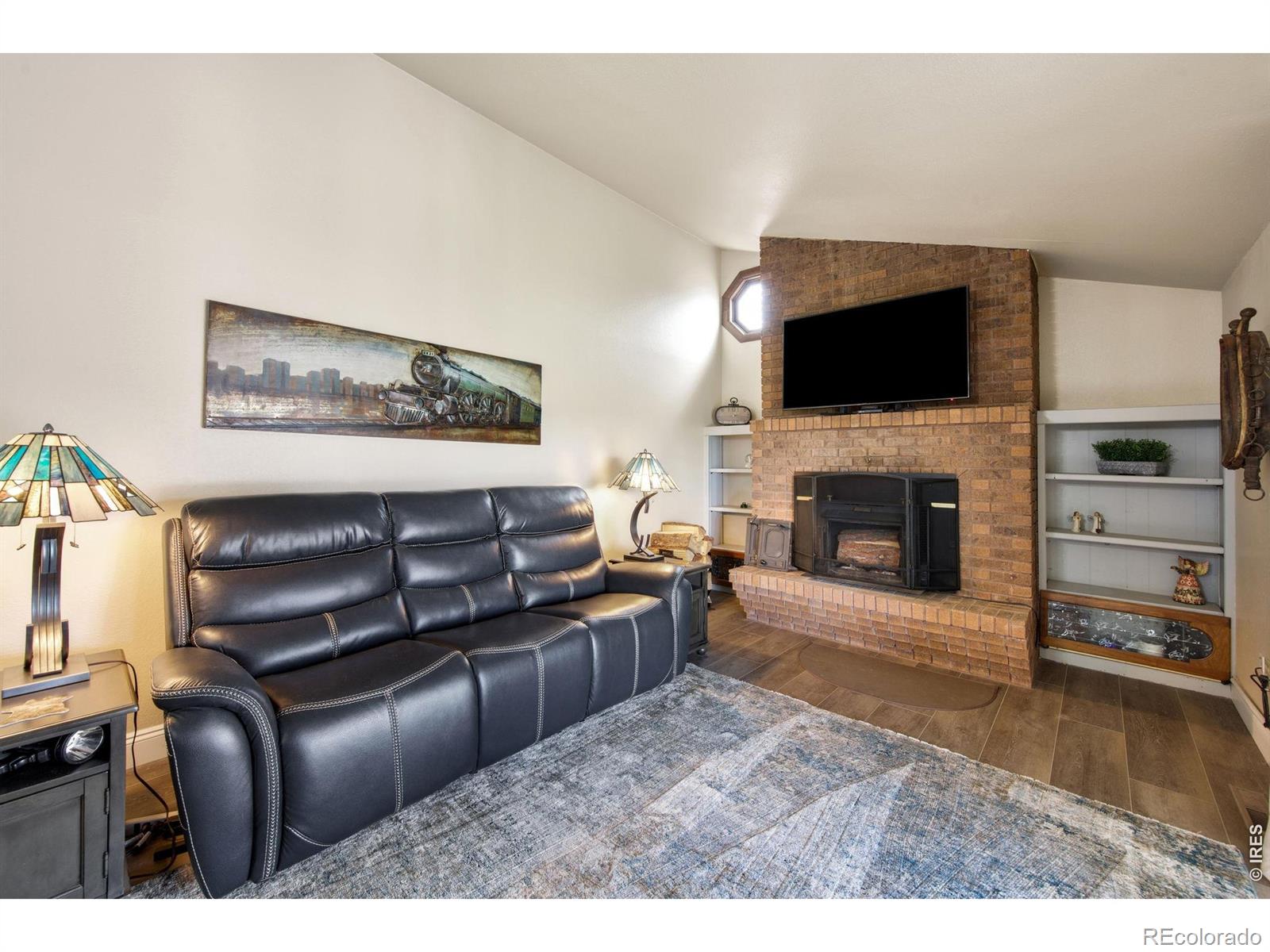 MLS Image #15 for 204  river road,platteville, Colorado