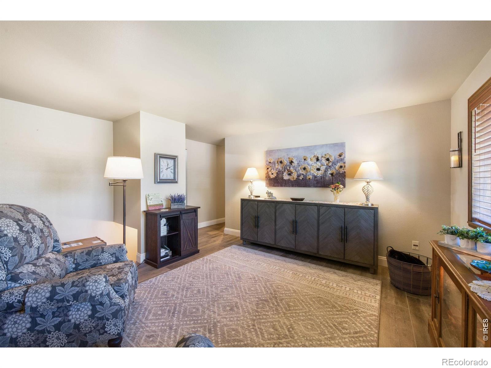 MLS Image #3 for 204  river road,platteville, Colorado