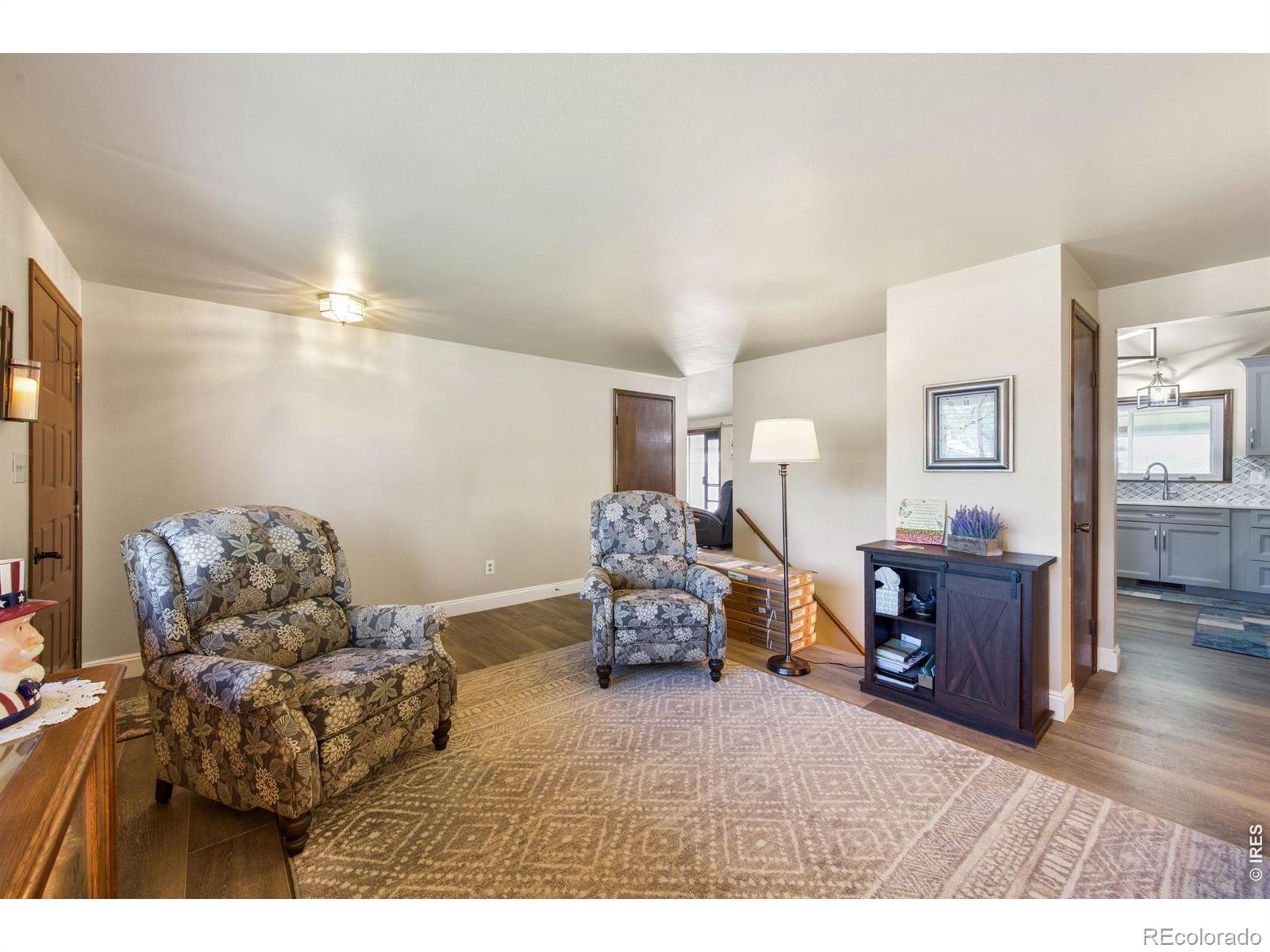 MLS Image #5 for 204  river road,platteville, Colorado